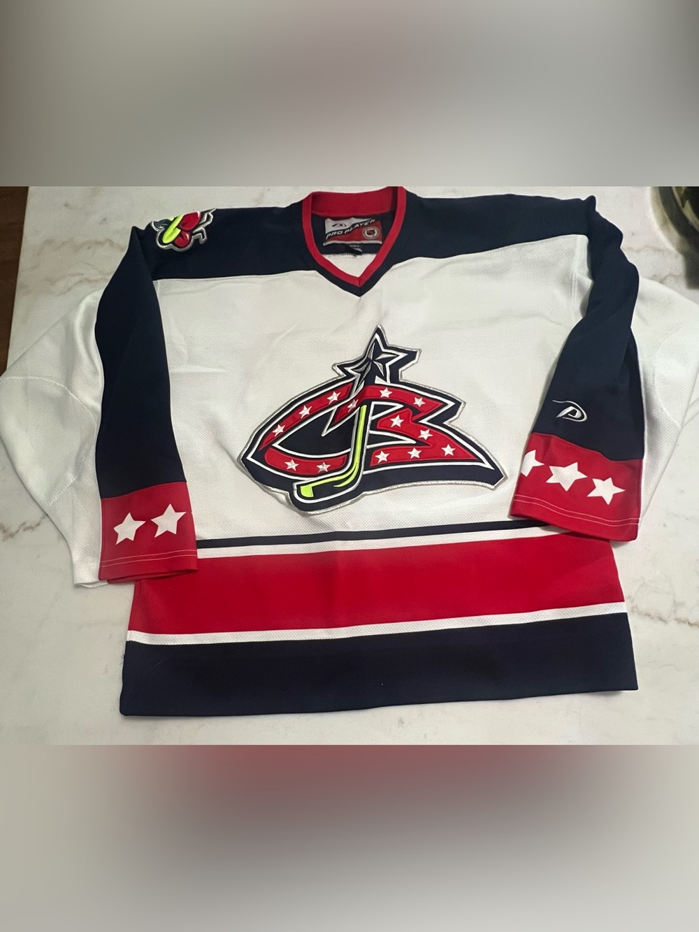 Vintage Pro Player Columbus Blue Jackets white inaugural hockey jersey Size M